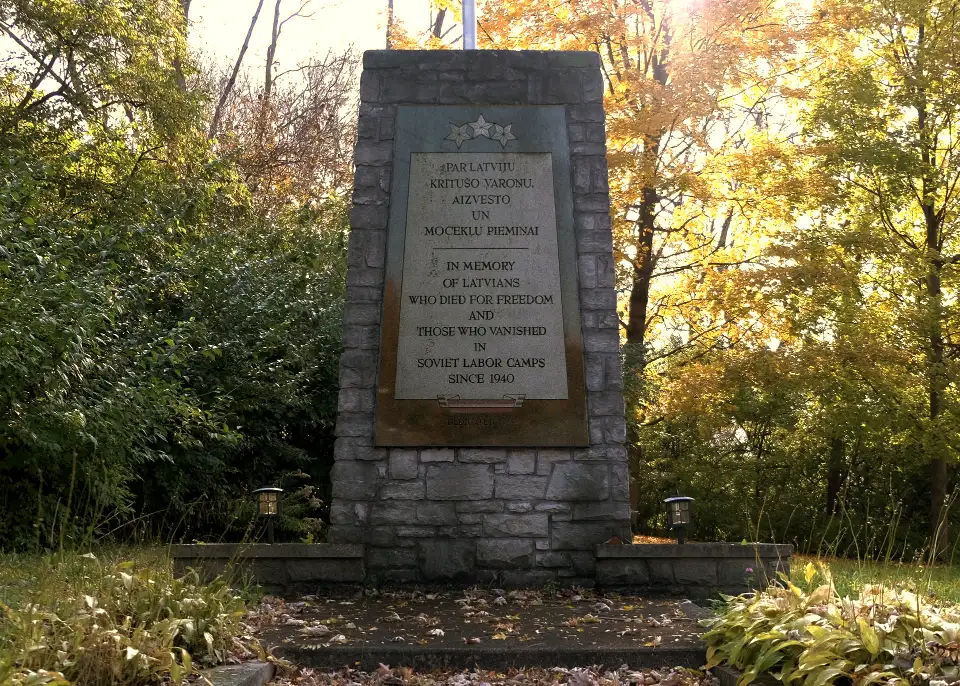 monument In memory of Latvians who died for freedom